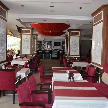 Hotel Mitos & 2*